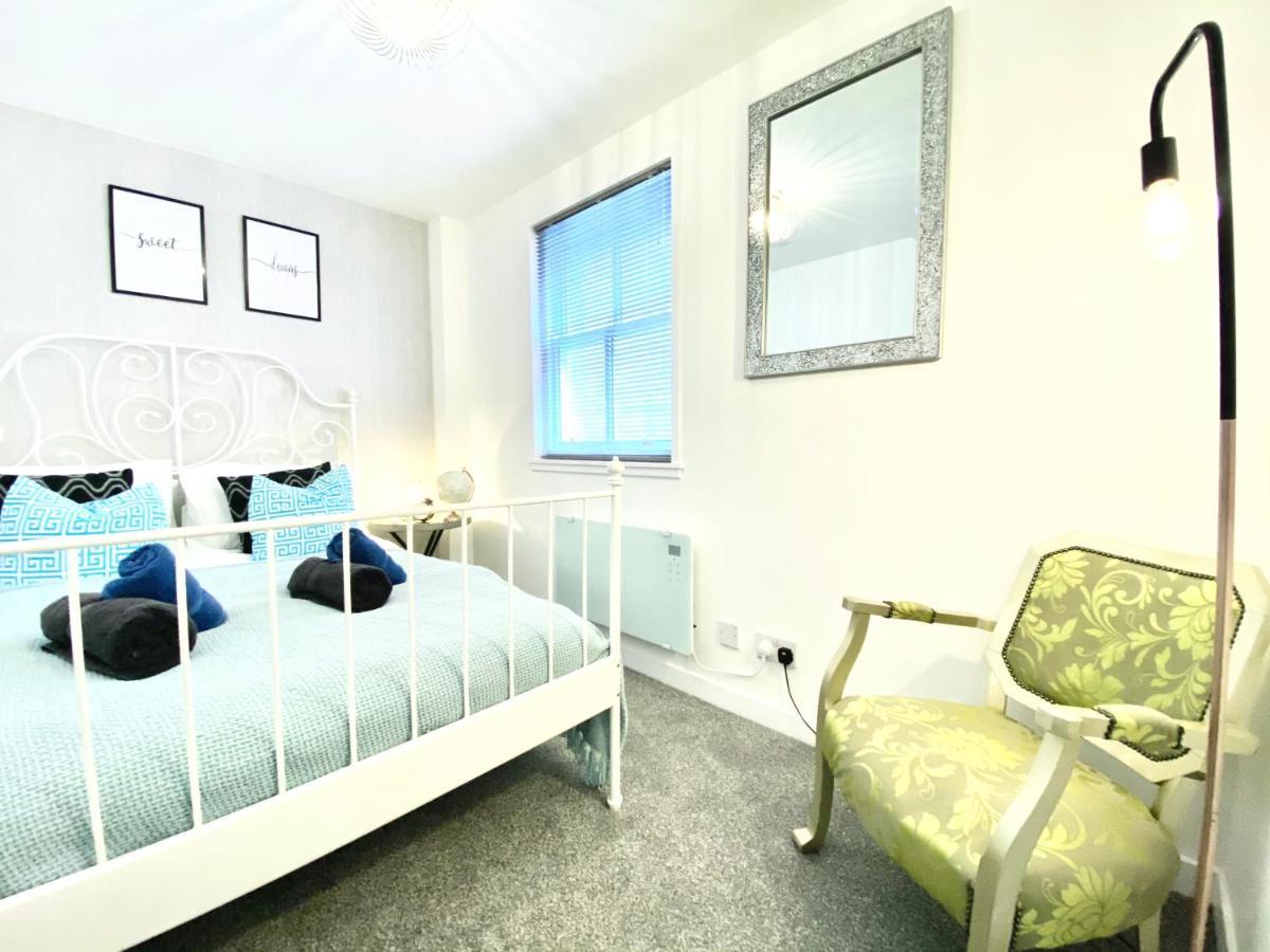 אורקני Stylish Central 2 Bedroom Apartment - Free Parking, Free Wifi מראה חיצוני תמונה