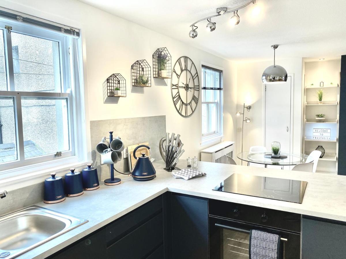 אורקני Stylish Central 2 Bedroom Apartment - Free Parking, Free Wifi מראה חיצוני תמונה